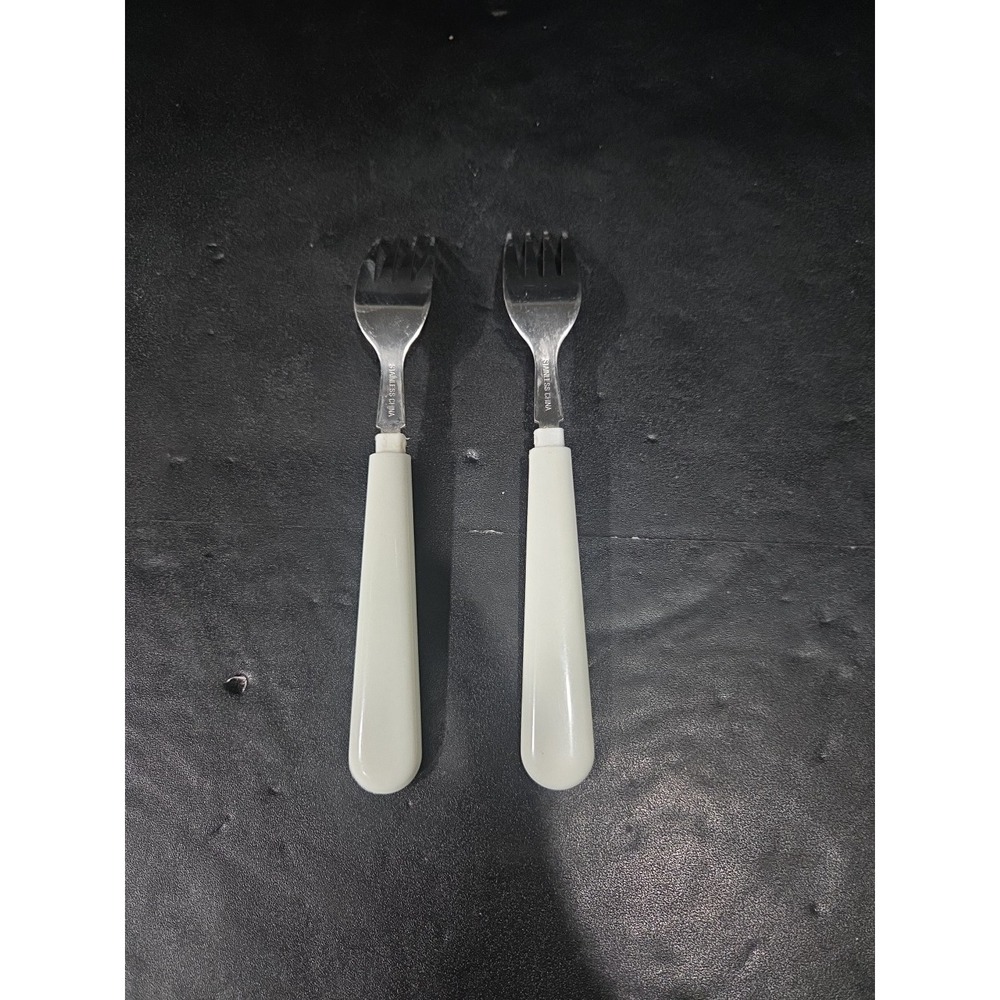 Corelle Plain White Salad Forks, Set Of 2, Vtg Dinner Forks, Collectible Corelle - Picture 2 of 6